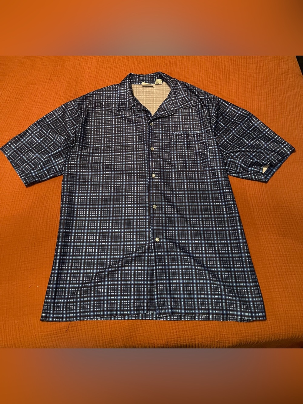 Men's Navy Grid Short-Sleeve Button-Down Shirt